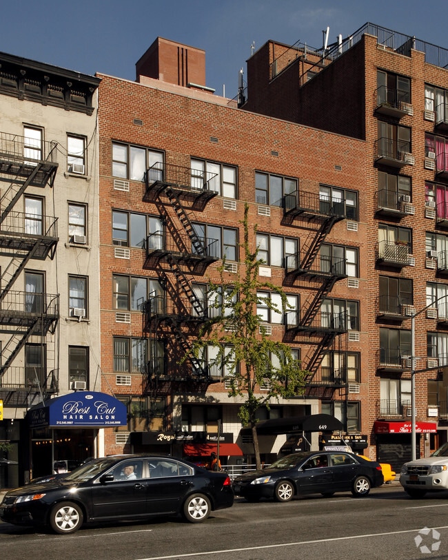 Primary Photo - 649 2nd Ave