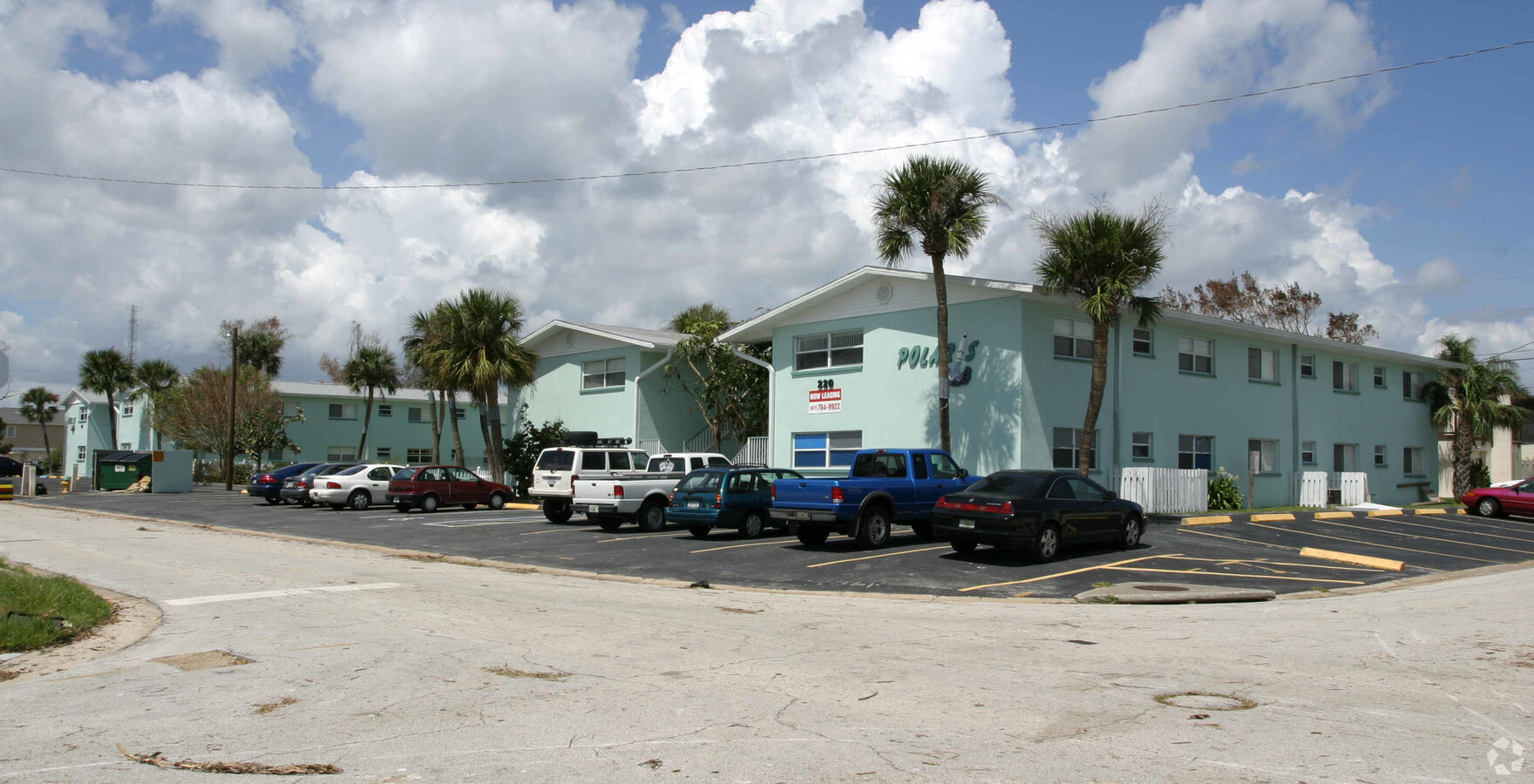 Polaris Apartments - Polaris Apartments