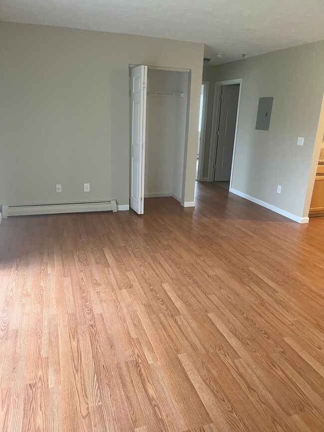 Photo - Lakepointe Apartment Homes