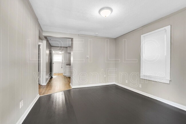 Photo - 4029 Parthenia Ave
