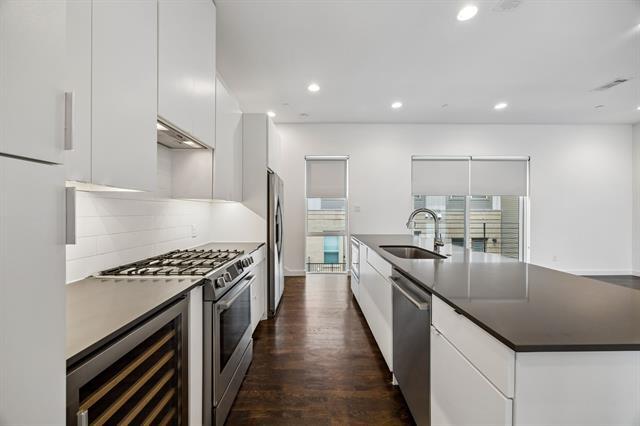 Photo - 4905 Live Oak St