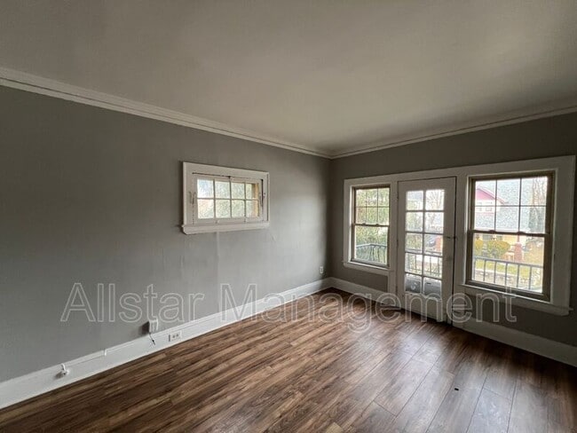 Photo - 3628 E 142nd St Unit 3