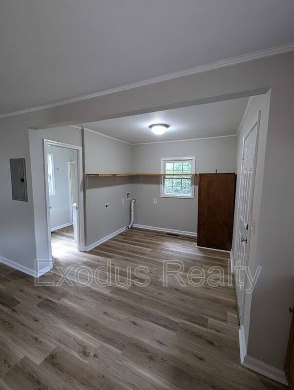 Photo - 1420 Hooker St