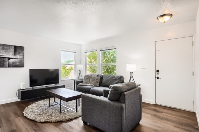 Building Photo - 3474 W Milan Ave Unit SI ID1604805P