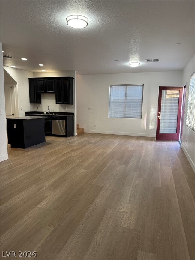 Photo - 690 Calamus Palm Pl