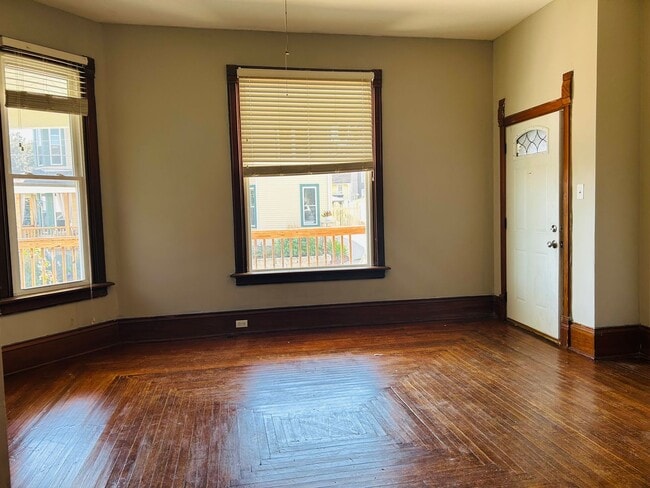 Photo - 431 W 16th St Unit 431 W. 16th St. - Lower