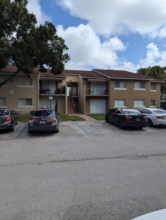 Photo - 1162 Lake Terry Dr Unidad O Rental