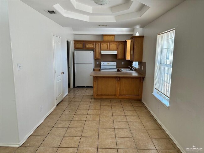 Photo - 11 La Mancha Dr Unit 2