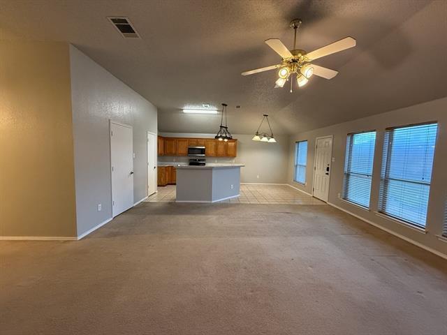 Photo - 7033 Snowy Owl St