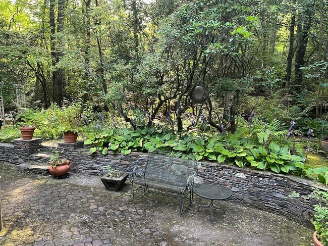 Photo - 487 Riverwood Dr