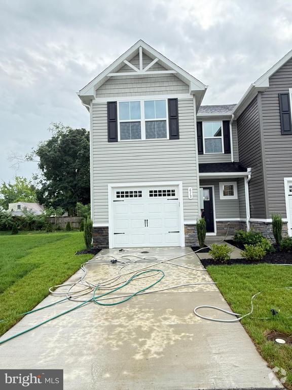 Building Photo - 613 Laurelwood Dr Rental