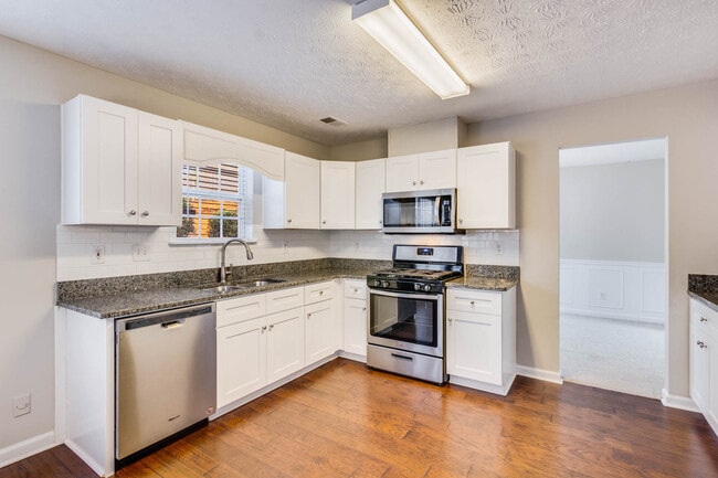 Photo - 945 Brushy Creek Ct