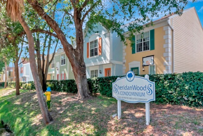 South Tampa 2 Bedroom w/ Office 2 Bathroom... - South Tampa 2 Bedroom w/ Office 2 Bathroom... Townhome