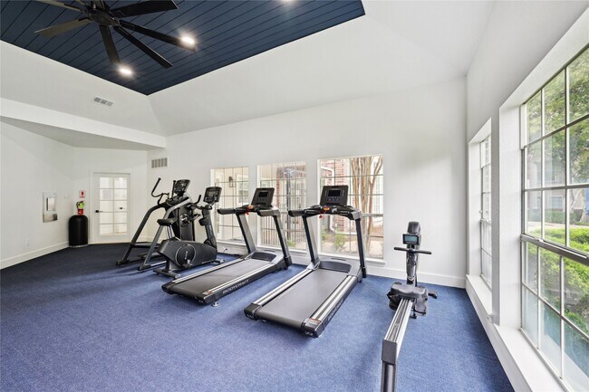 Photo - 10990 West Rd Unit 808