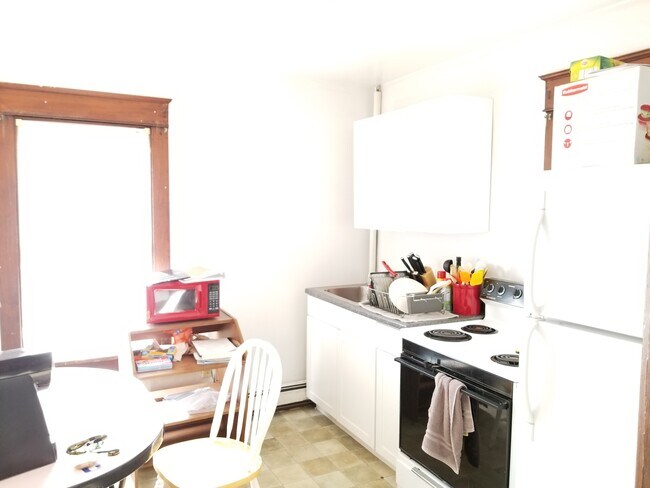 Photo - 55 Jones Ave Unit C