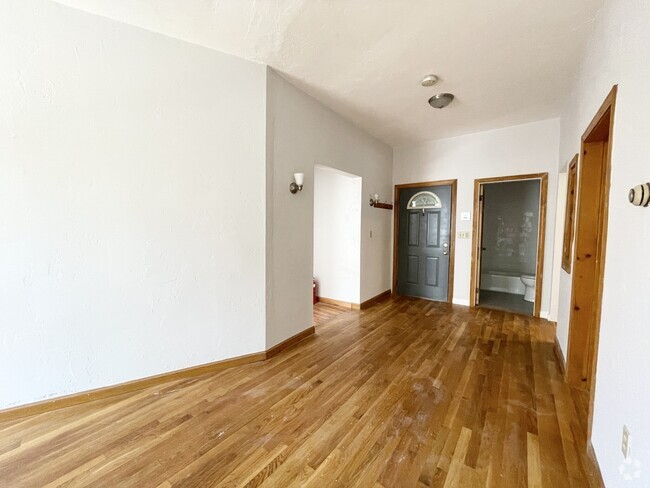 Building Photo - 259 North St Unit 2 Rental