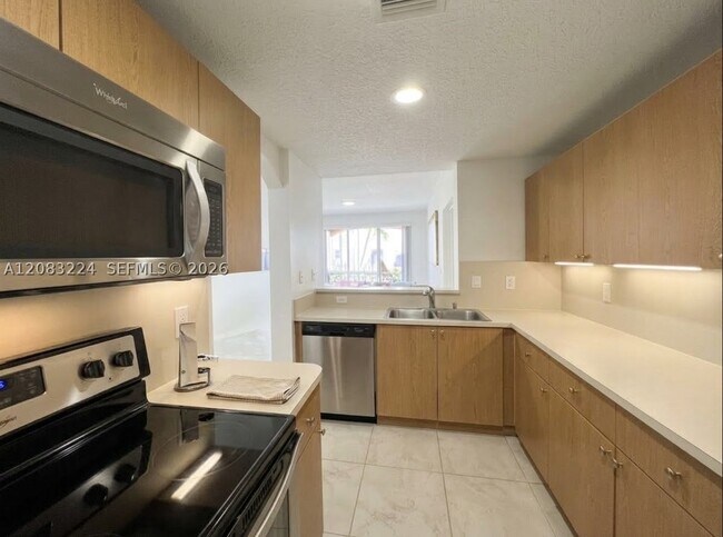 Photo - 6720 NW 114th Ave Unit 804