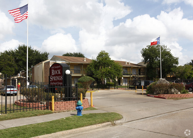 Rock Springs Apartments - Rock Springs Apartments