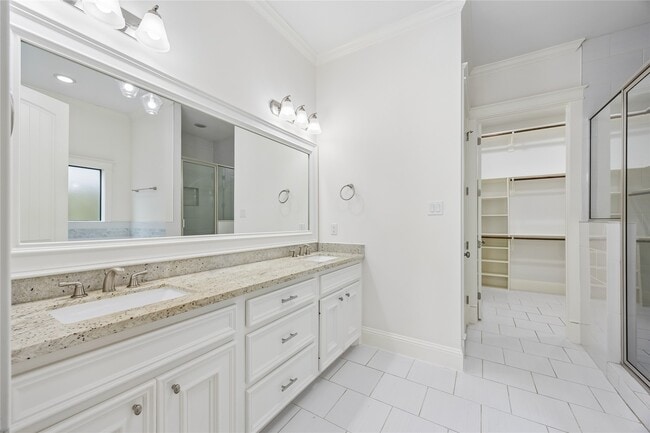 Photo - 7808 Janak Dr