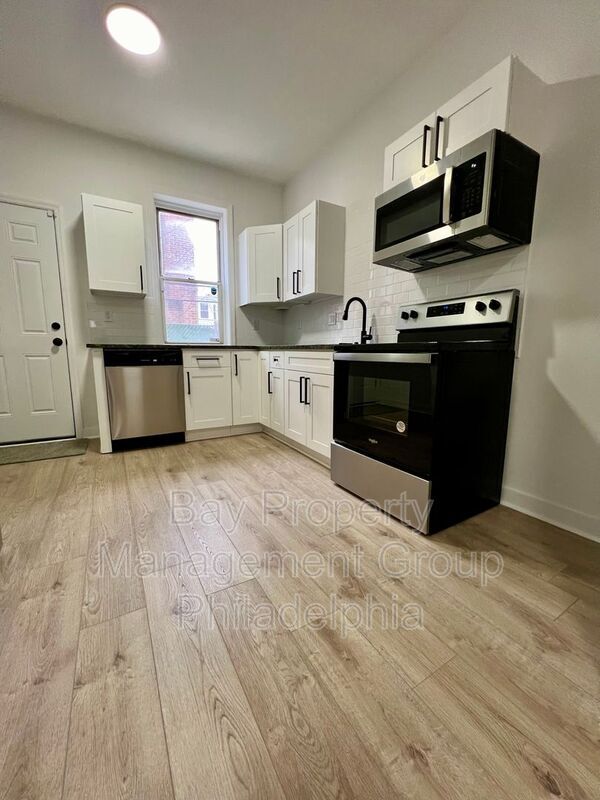 Photo - 1917 S Cecil St