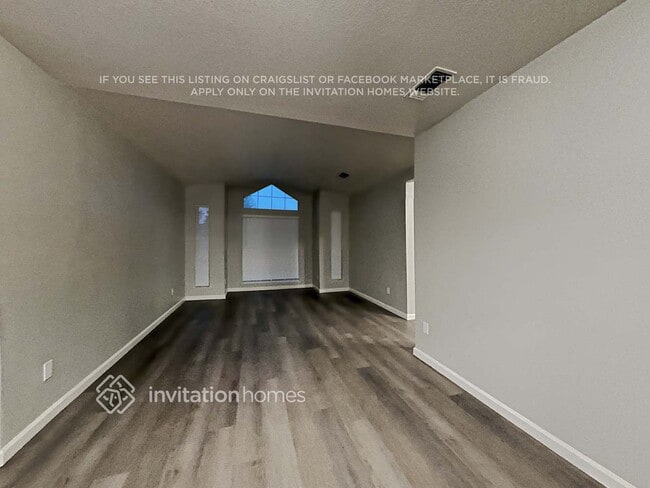 Photo - 328 Grouse Dr