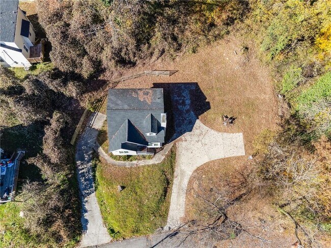 Photo - 960 N Grand Ave NW