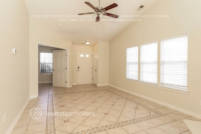 Photo - 1024 Salmon River Dr