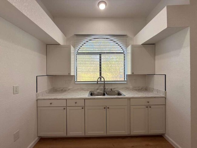 Photo - 4135 Sunrise Pt Dr