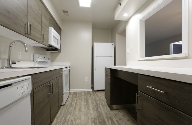 Photo - Exeter Village Apartments