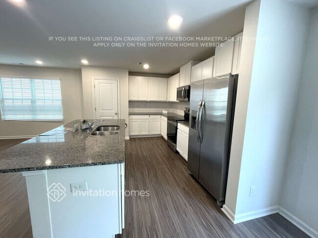 Photo - 5133 Cameron Cmns Pkwy