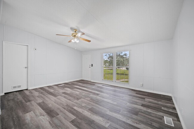 Photo - 16331 Texas Star Ct