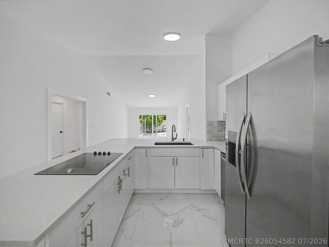 Photo - 8464 Lakepoint Ct