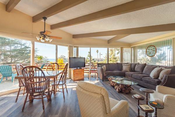 Photo - 300 Kings Ave