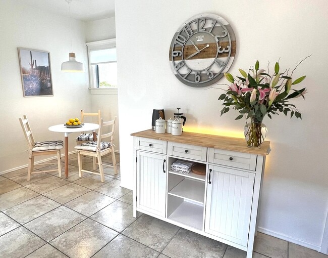 Photo - 5706 Kendall Ave Apartamentos Unidad 5706