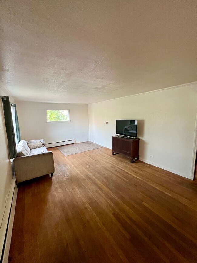 Photo - Downtown Home in Fairbanks!!