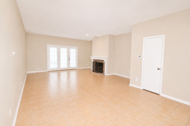 Photo - 5916 Woodway Place Ct
