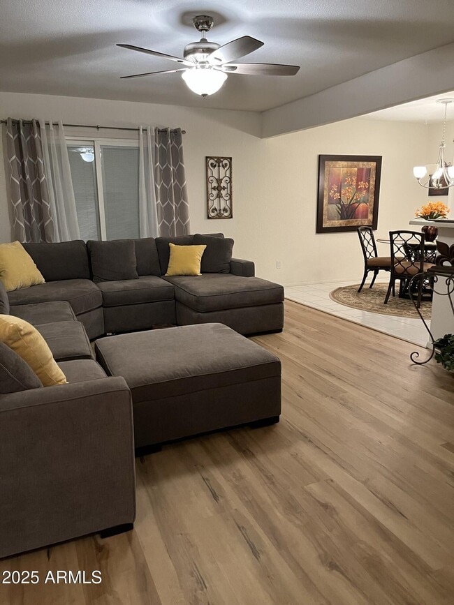 Photo - 25258 S Pinewood Dr