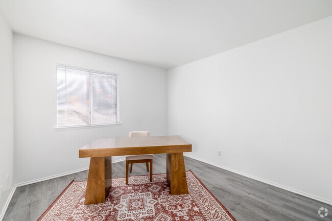 2BR, 1BA - 848SF - Bedroom