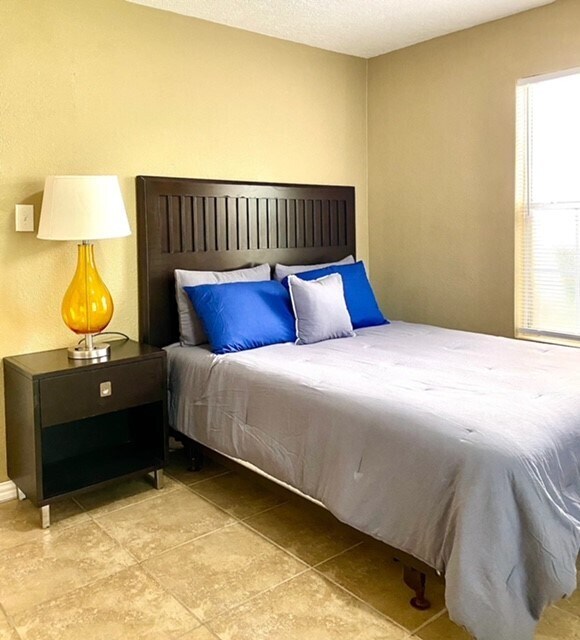 Photo - 1500 Oleander Dr