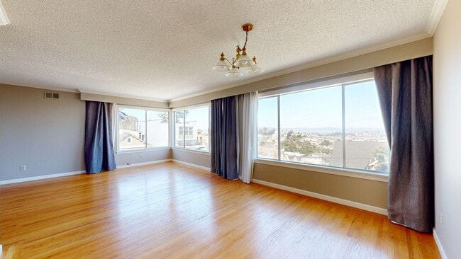 Building Photo - 4453 24th St Rental