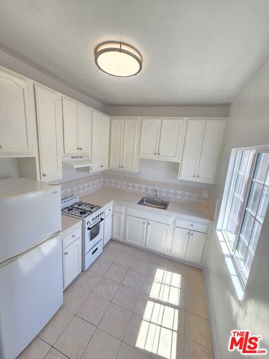 Photo - 1267 Vin Scully Ave Unit 21