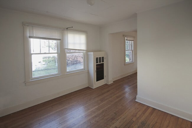 Photo - 318 Whitney Ave Unit 318