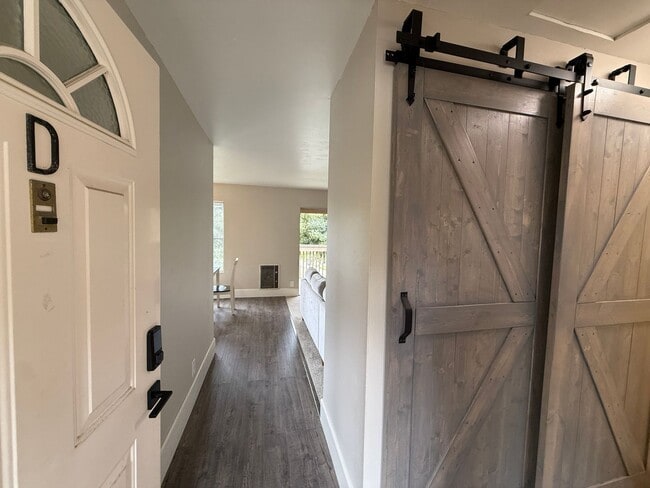Recently Remodeled Condo in Villa La Jolla... - Recently Remodeled Condo in Villa La Jolla... Unidad D