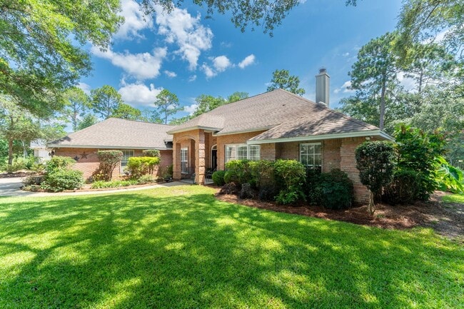 Photo - FIVE Bedroom Home in Bluewater Bay