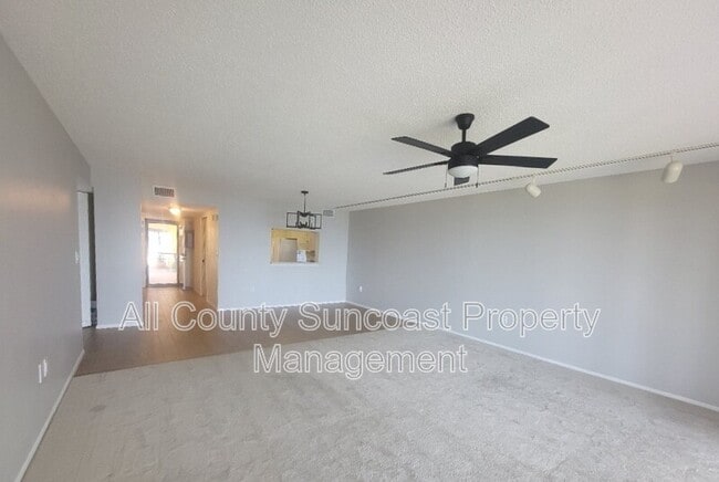 Photo - 6430 Sun Eagle Ln Unit #103