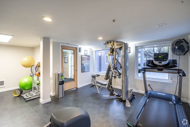Fitness Center - Sir Gallahad Apartment Homes