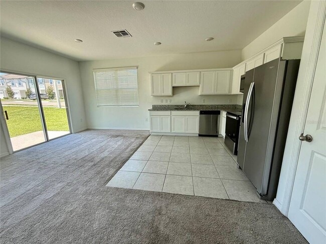 476 Madison Dr