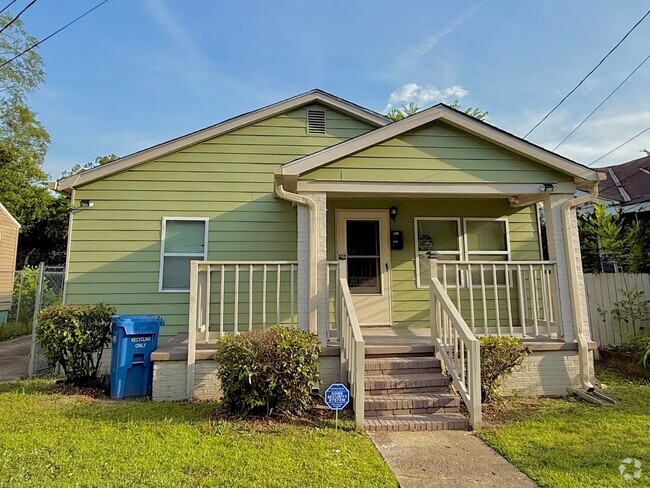 Building Photo - Charming 3BR House in Columbus