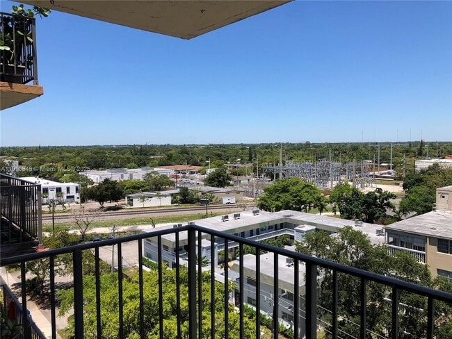 Photo - 1470 NE 125th Terrace Unit 912