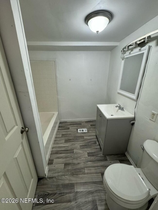 Photo - 3301 Druid St